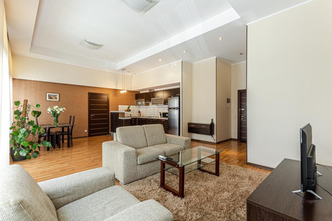 Senator City Center Kiev Bagian luar foto